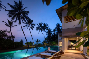 Отель Sri Villas  Bentota